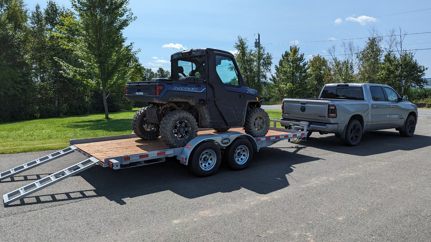 New 2025 LWL 16' LT Equipment / Car Hauler