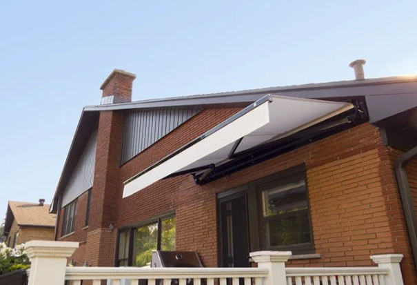 Semi Cassette Retractable Awning