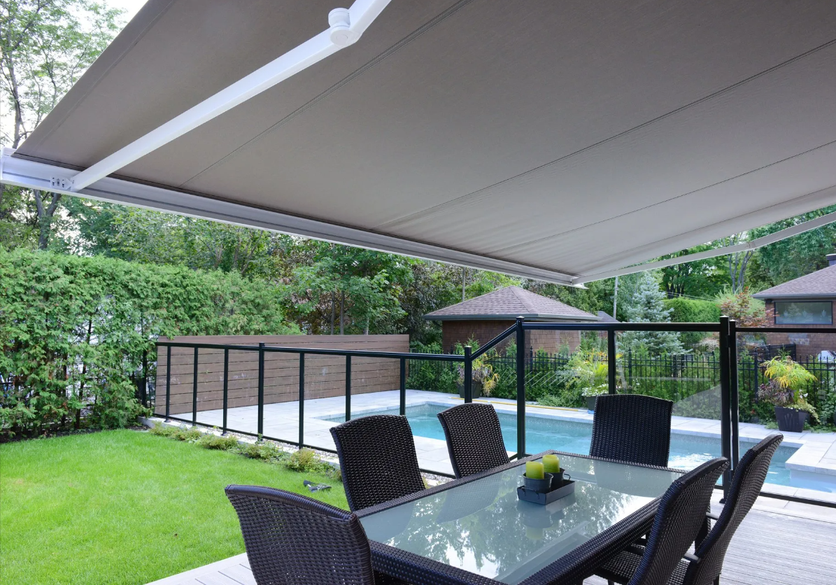 Full Cassette Retractable Awning