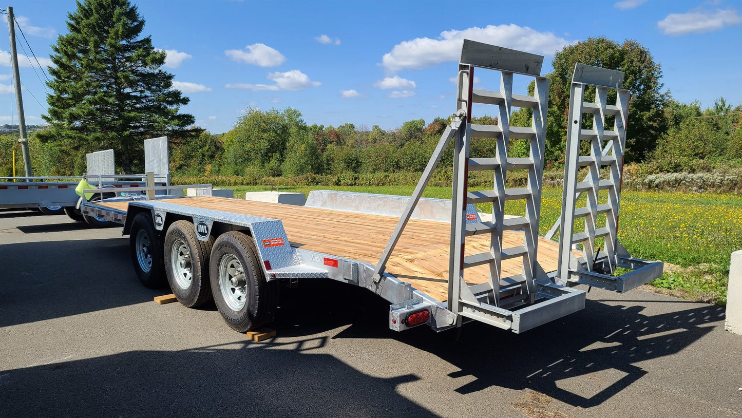 New 2024 LWL Trailers 20' + 2' Beavertail Triaxle Equipment Trailer