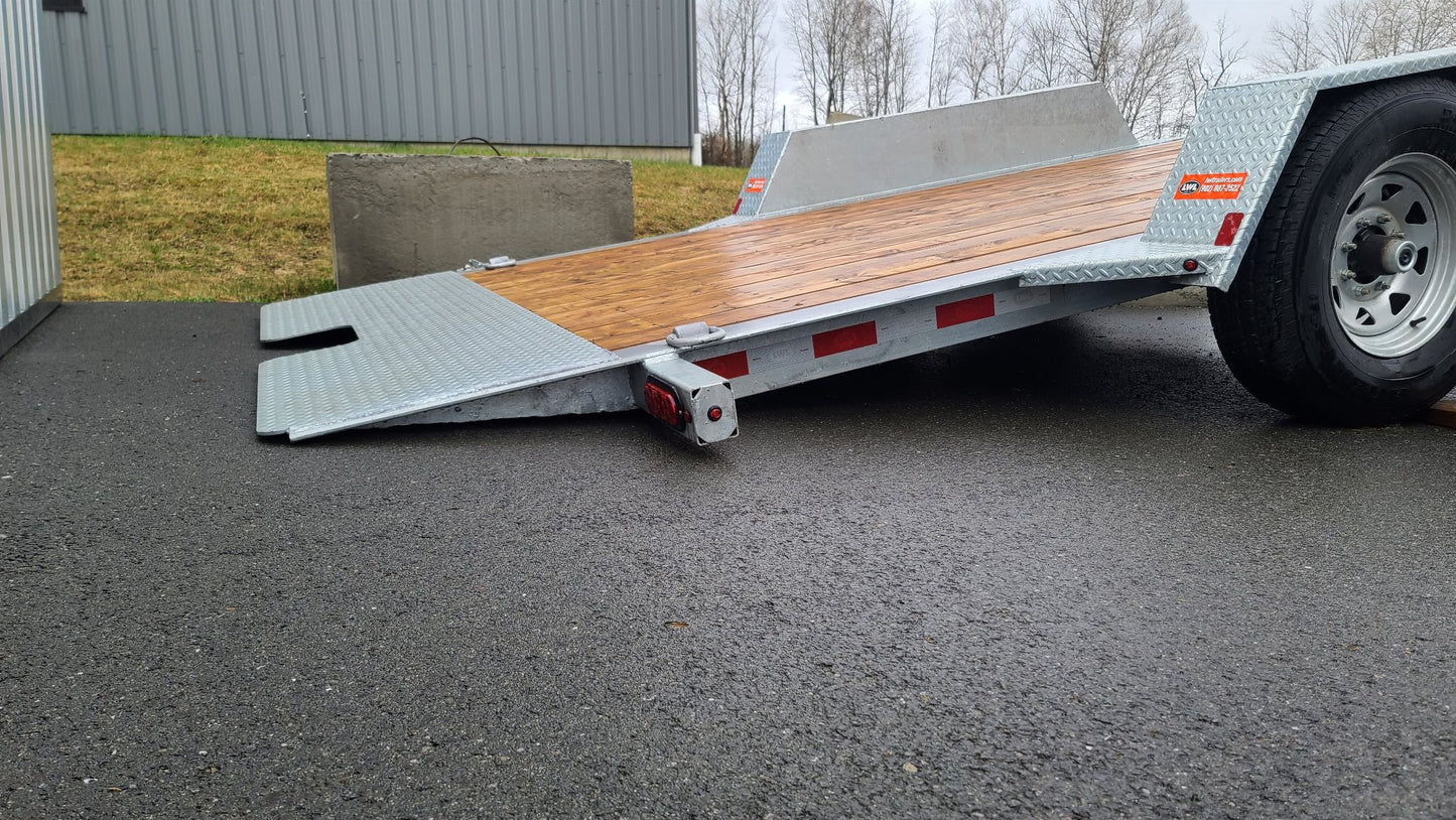 New 2025 LWL Trailers 18' Full Tilt Tilt Trailer