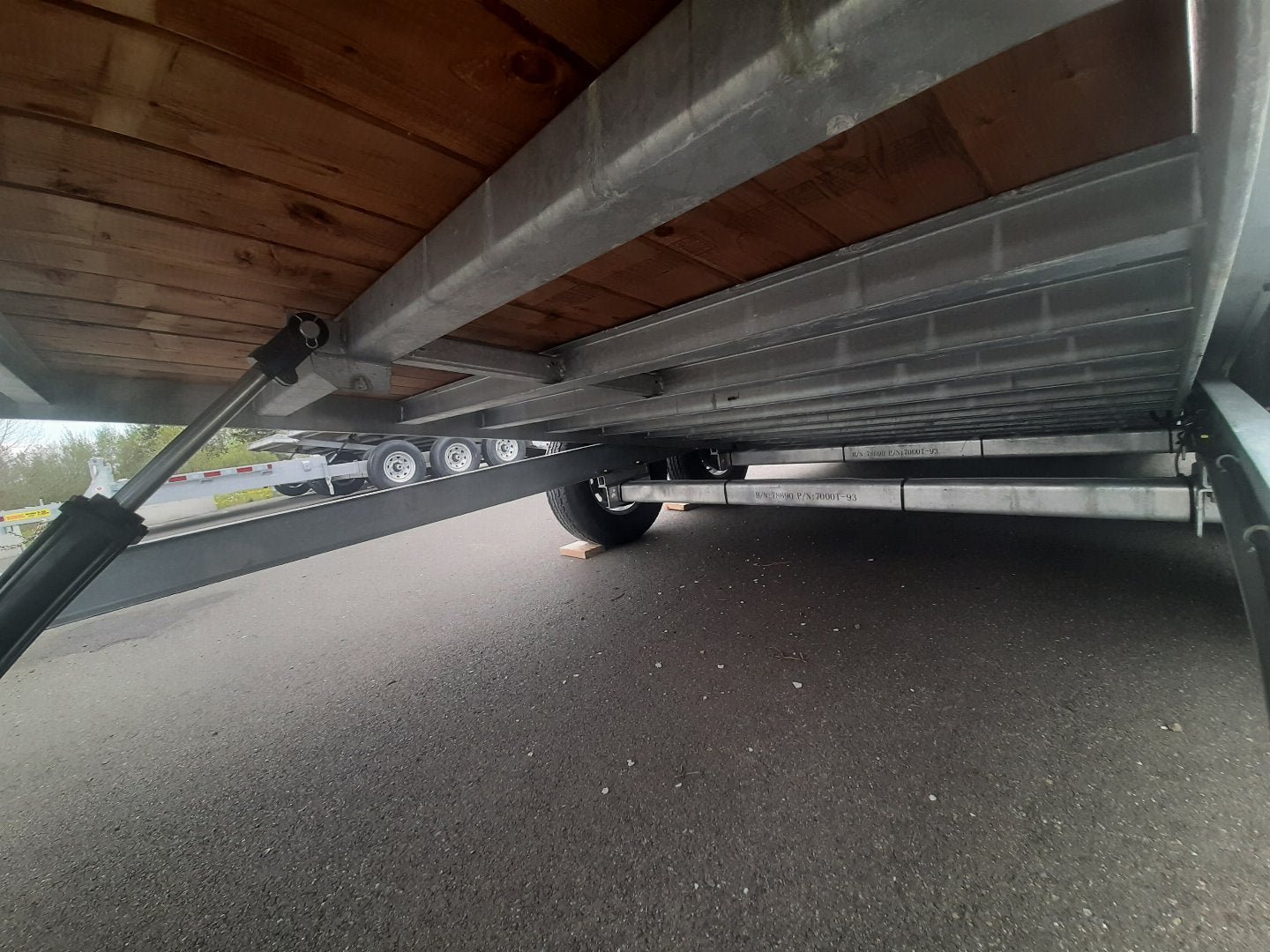 New 2025 LWL Trailers 18' Full Tilt Tilt Trailer